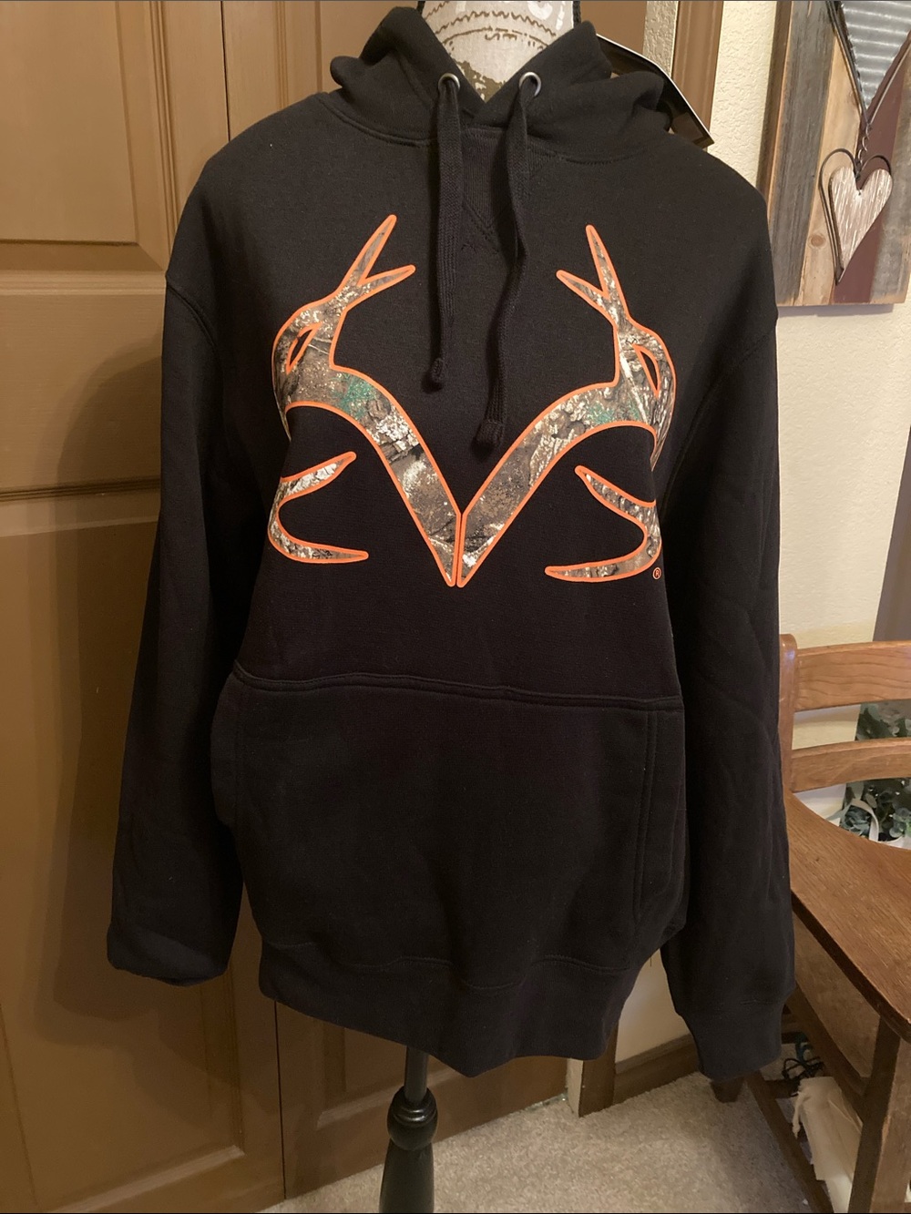 REALTREE APX Men’s GRAPHIC HOODIE Pullover Sweatshirt NWT